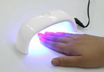 Lámpara LED UV innovadora - una punte para endurecer uñas